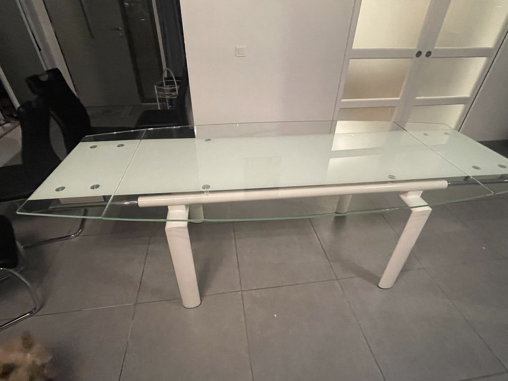 Table de salle � manger 160 Belleville-sur-Vie (85)