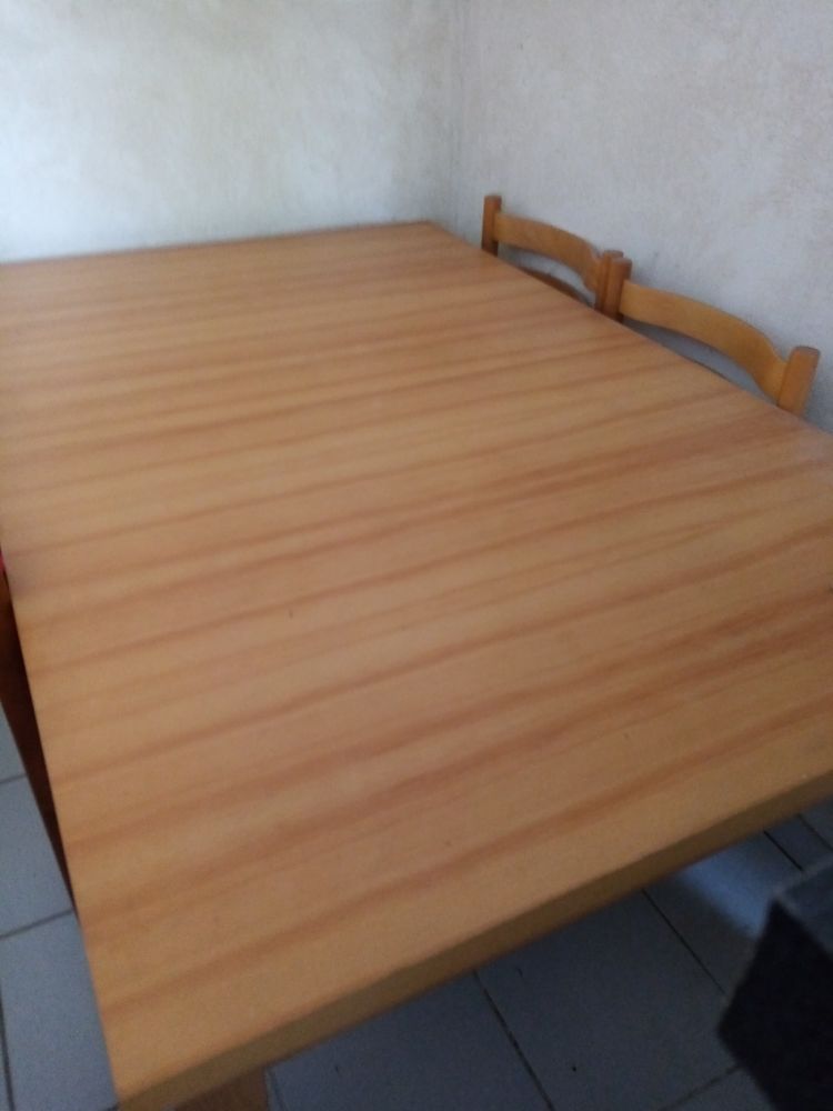 table salle manger 70 Blagnac (31)