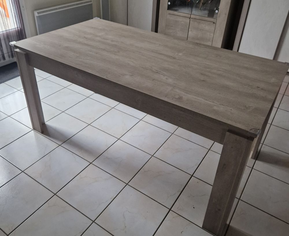 Table salle � manger SEGUR 45 Langeais (37)