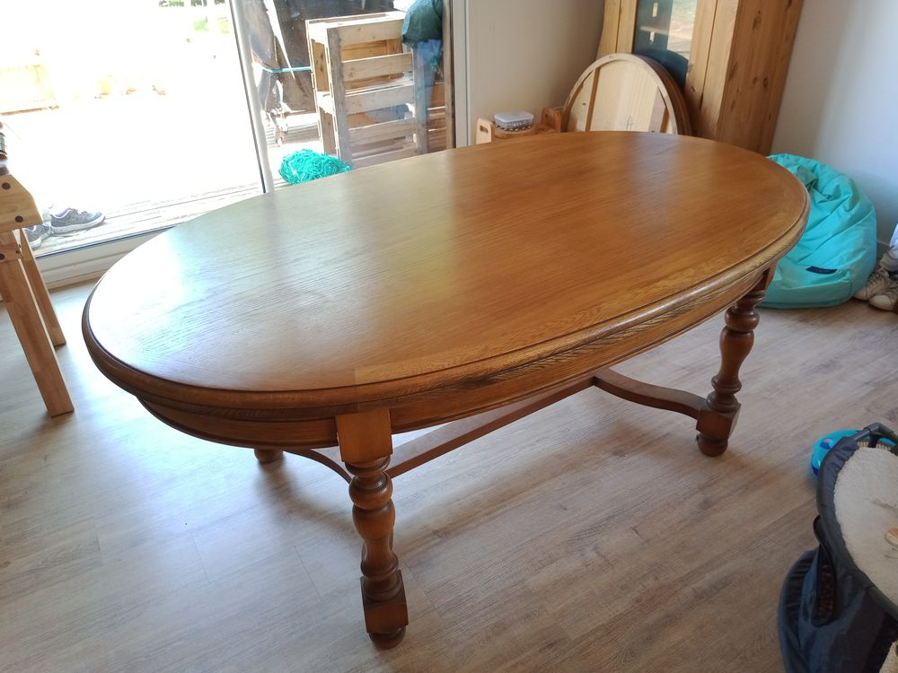 Table de salle � manger avec rallonges 0 Biganos (33)