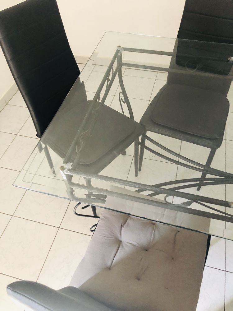 Table salle � manger 100 Aix-les-Bains (73)