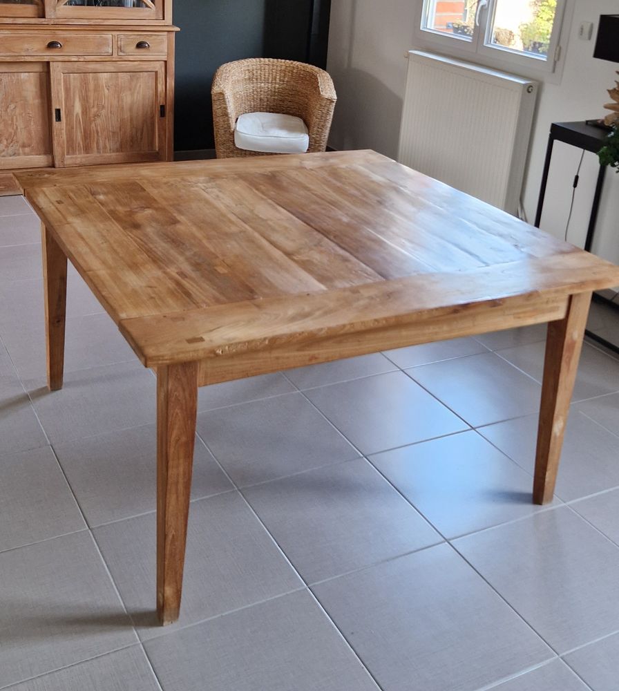 Table de salle � manger en teck  massif 140X140 cm & 240X140 650 Wervicq-Sud (59)