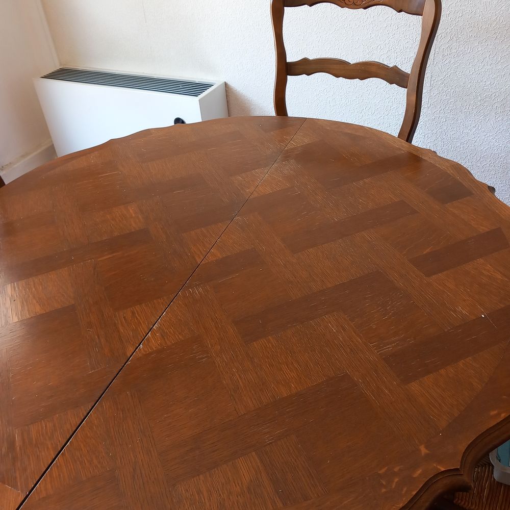 Table salle � manger 100 Nancy (54)