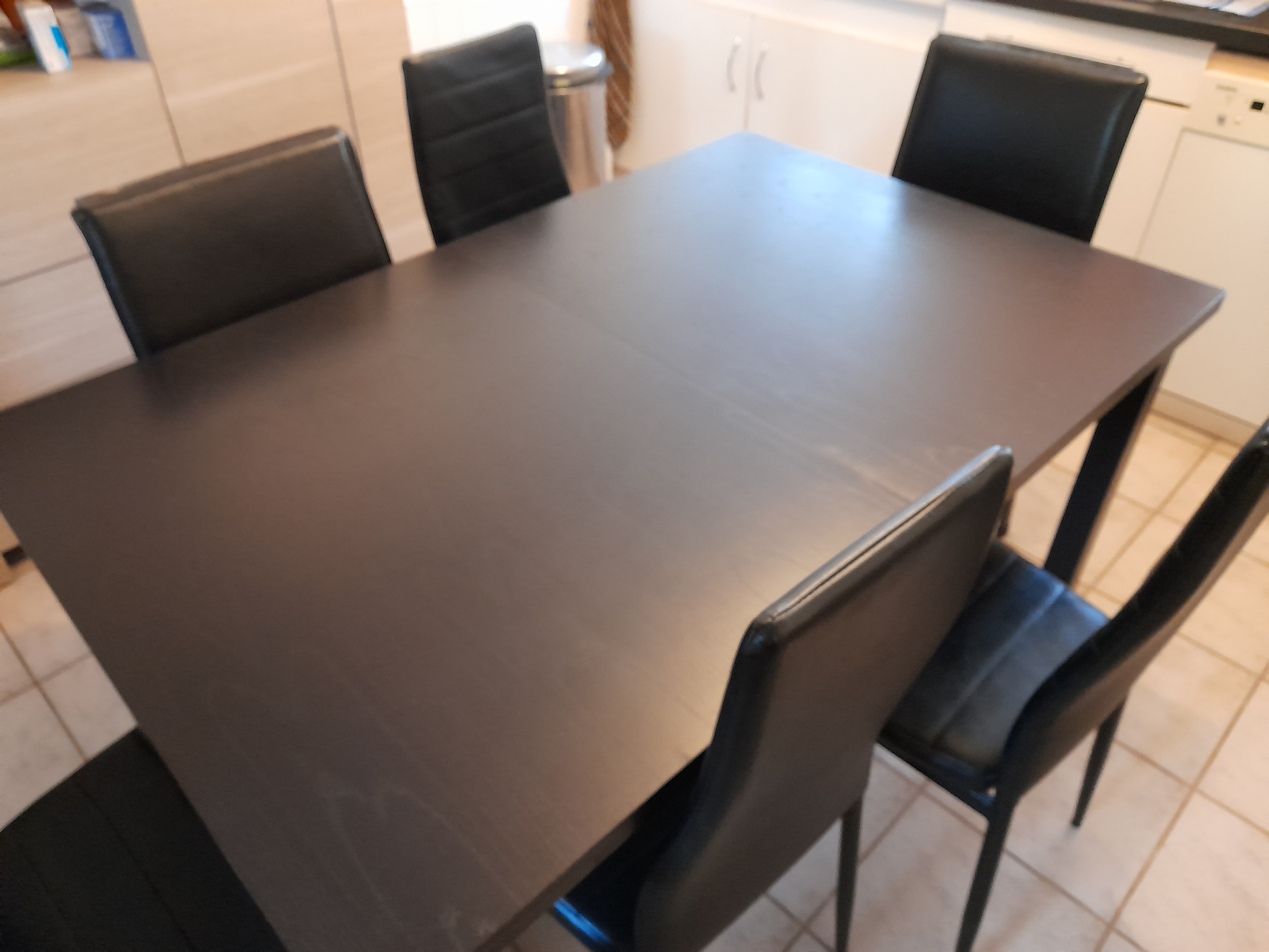 Table de salle � manger 100 Douvres-la-D�livrande (14)