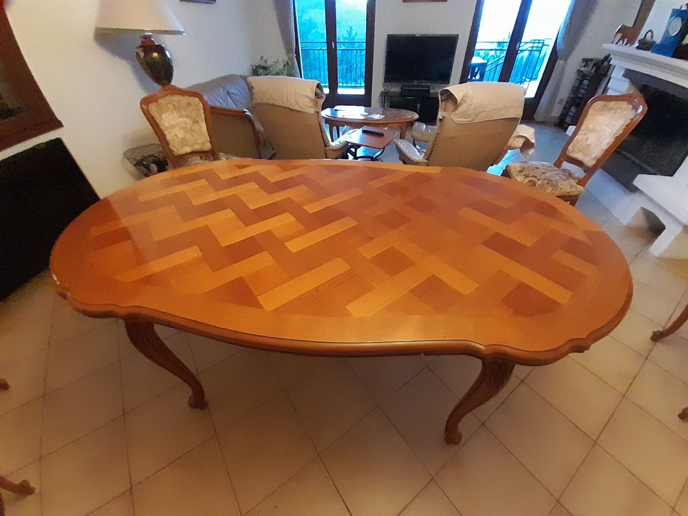 table de salle � manger 0 Cahors (46)