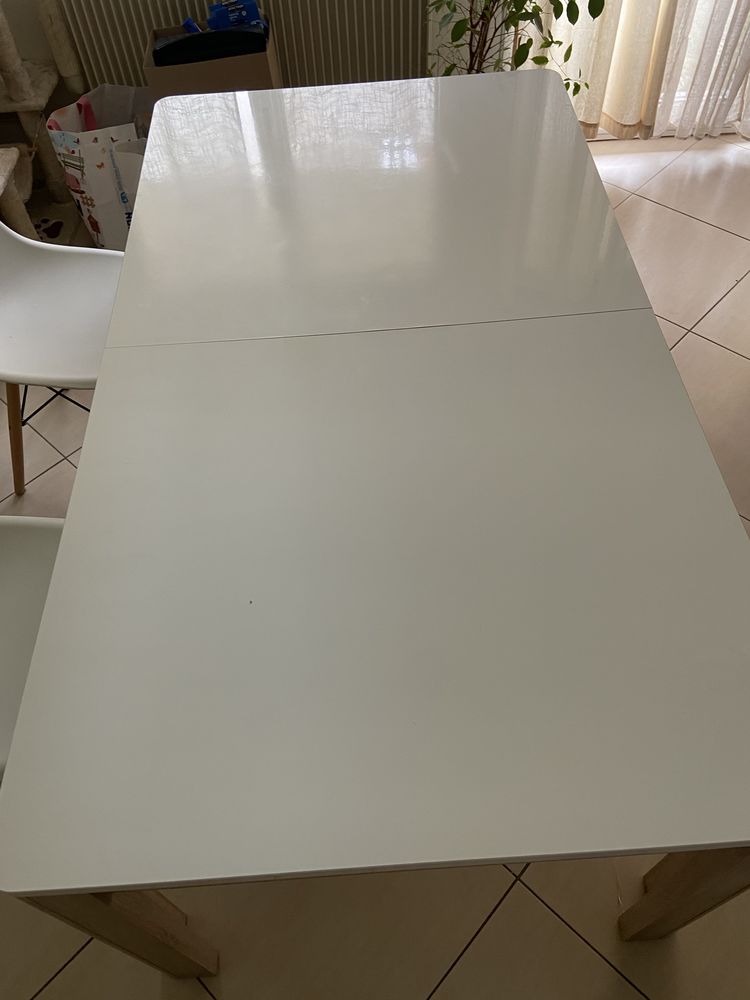 Table salle � manger (table basse assortie) 100 Saint-Priest (69)