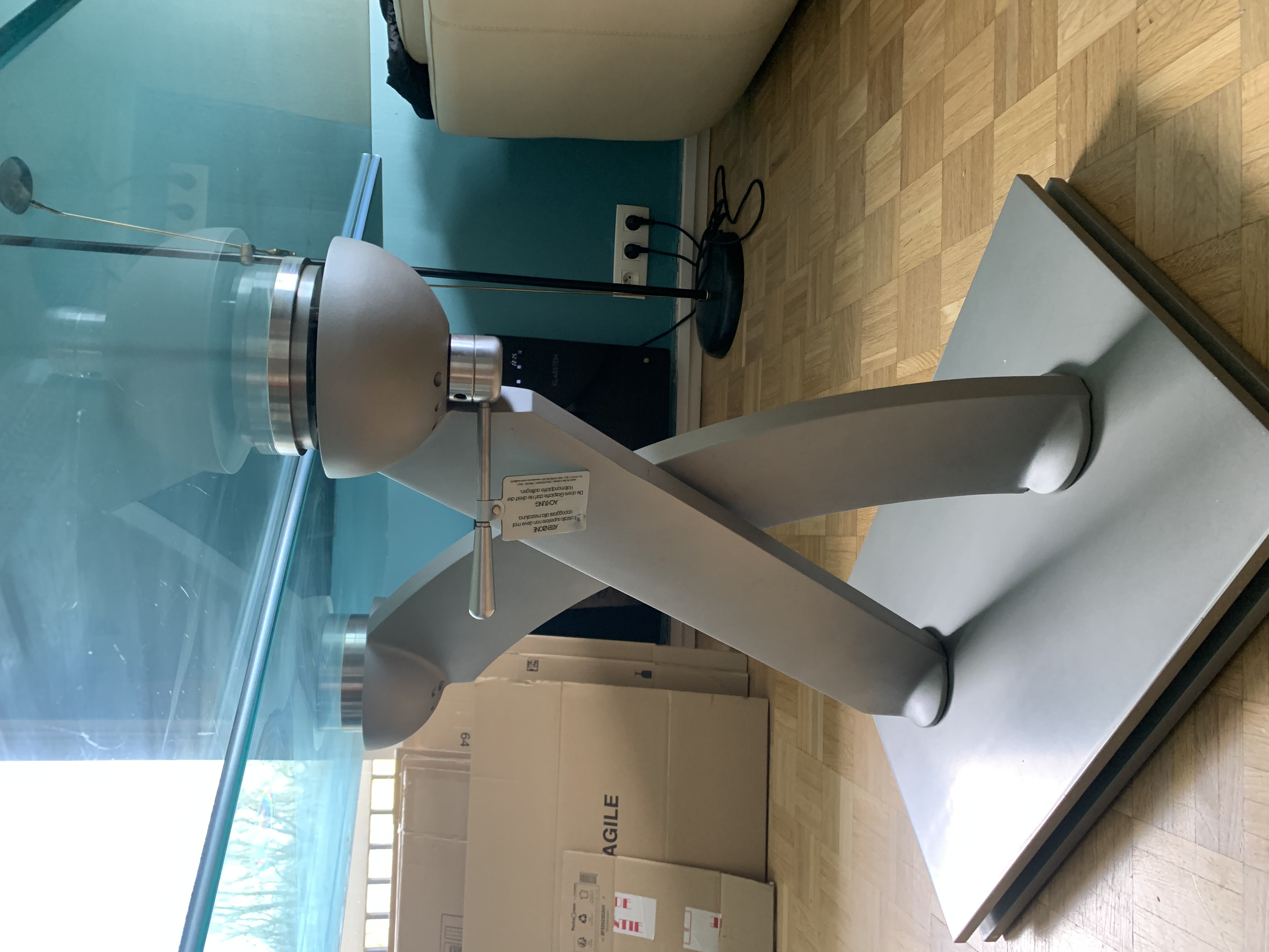 Table salle � manger 600 Croix (59)