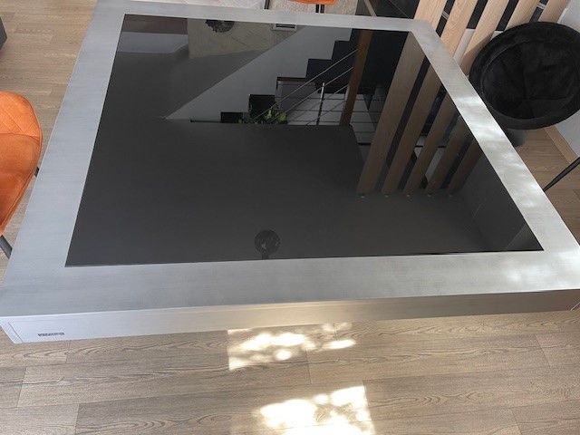 Table salle � manger 140 x 140 300 Weckolsheim (68)