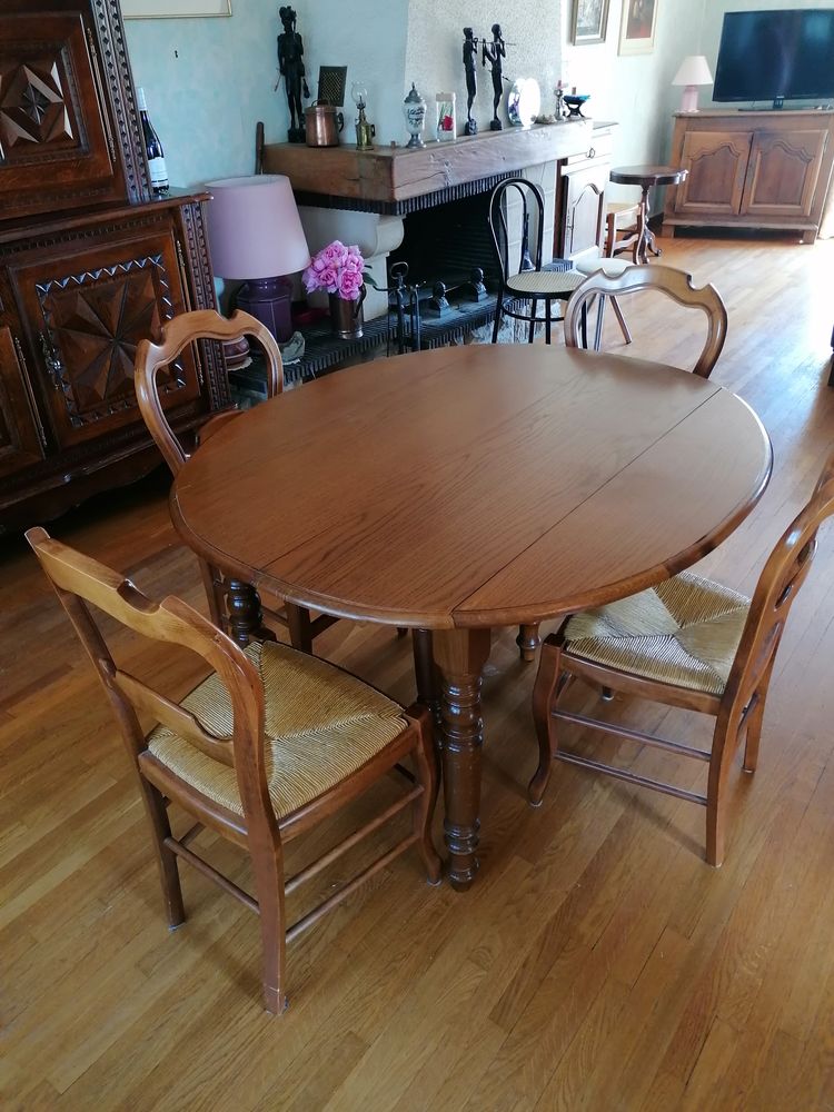TABLE SALLE A MANGER ET 6 CHAISES 300 Marsannay-la-C�te (21)