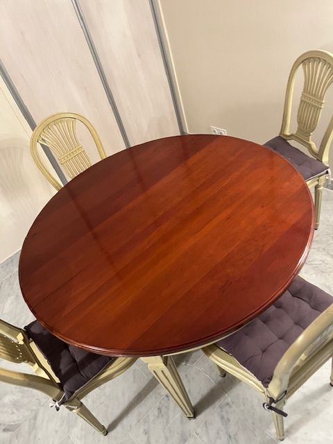 Table salle � manger 150 Saint-Rapha�l (83)