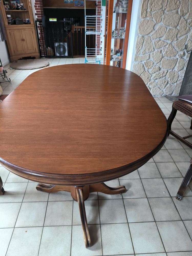 table salle a manger 50 Courcy (51)