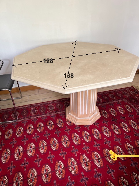 table de salle � manger en marbre 140 Le V�sinet (78)