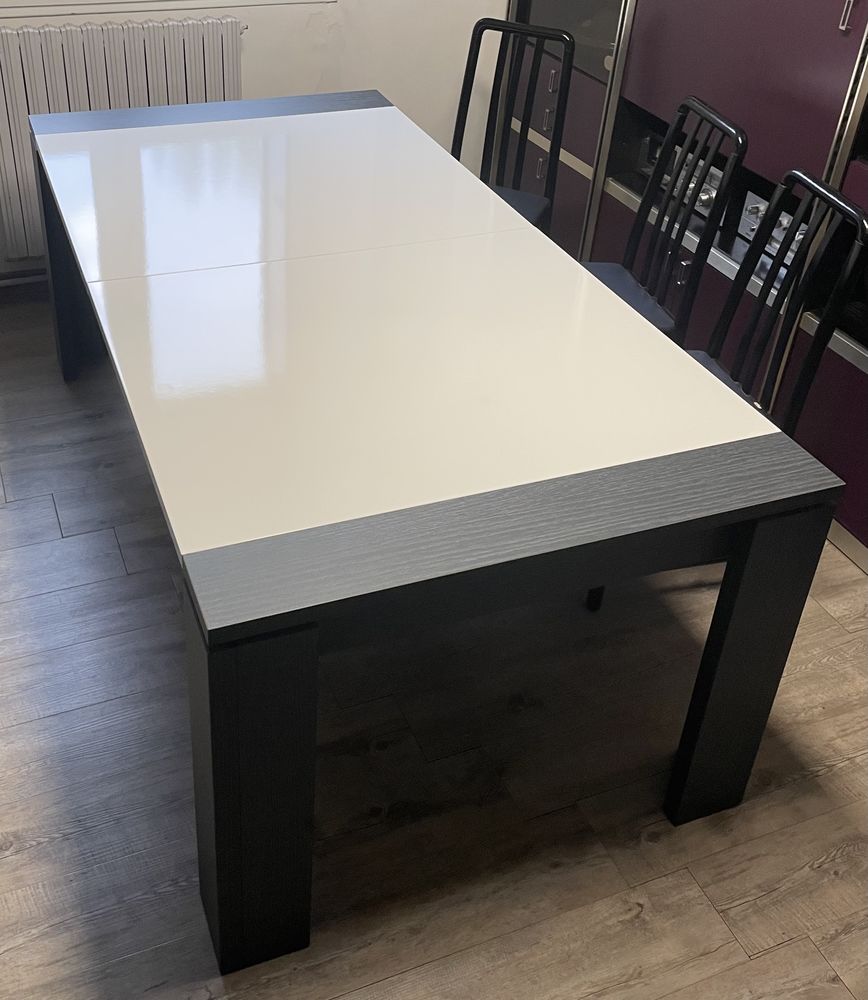  Table de salle � manger 300 Av�ze (30)