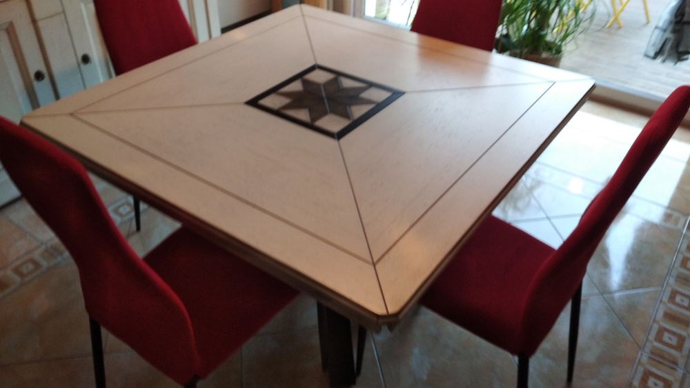 table salle � manger 520 Blaison-Gohier (49)