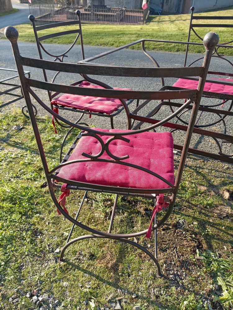 table de salle a manger et table de salon en fer forg� 210 Charbonnat (71)