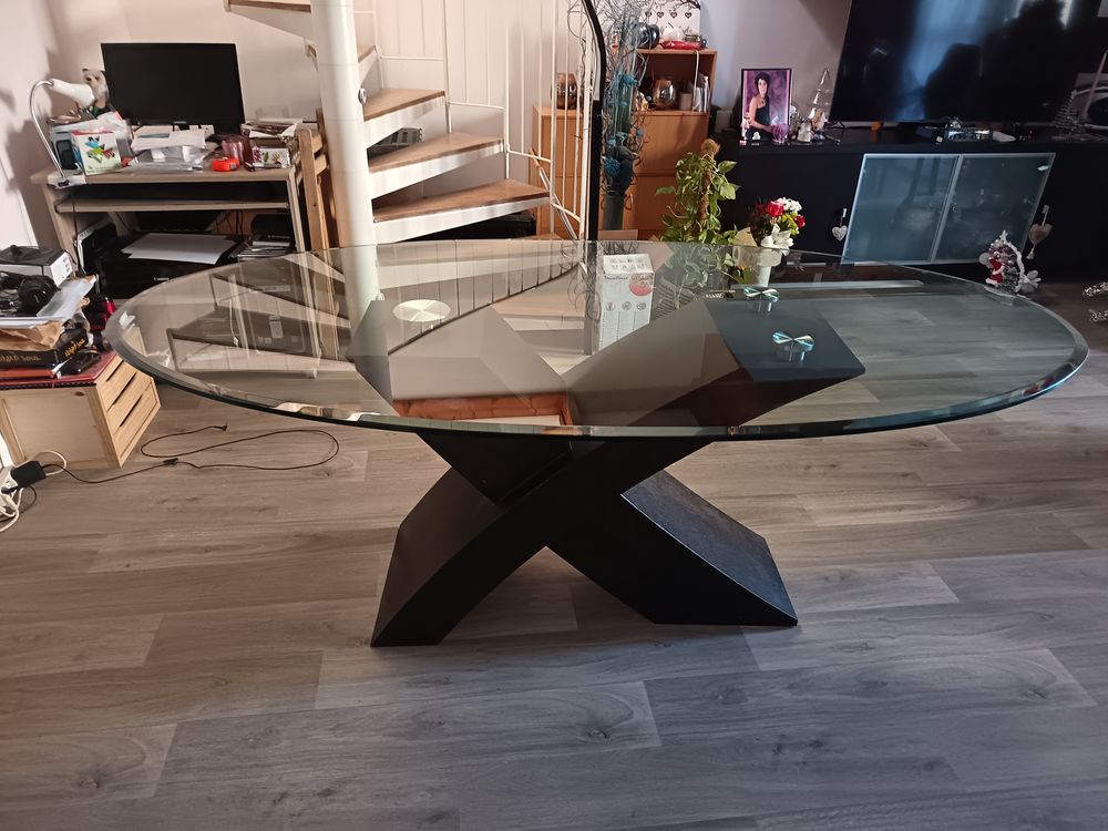 Table de salle � manger + chaises + bahut bas + miroir 400 Tullins (38)