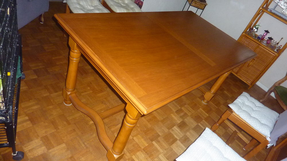 Table de salle � manger 250 Quint-Fonsegrives (31)