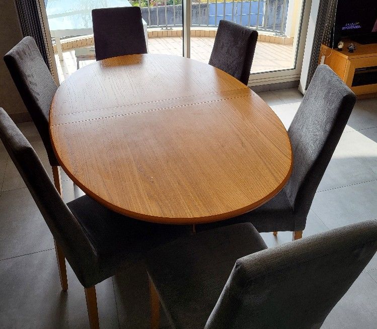 Table salle � manger 180 Saint-Genis-Laval (69)