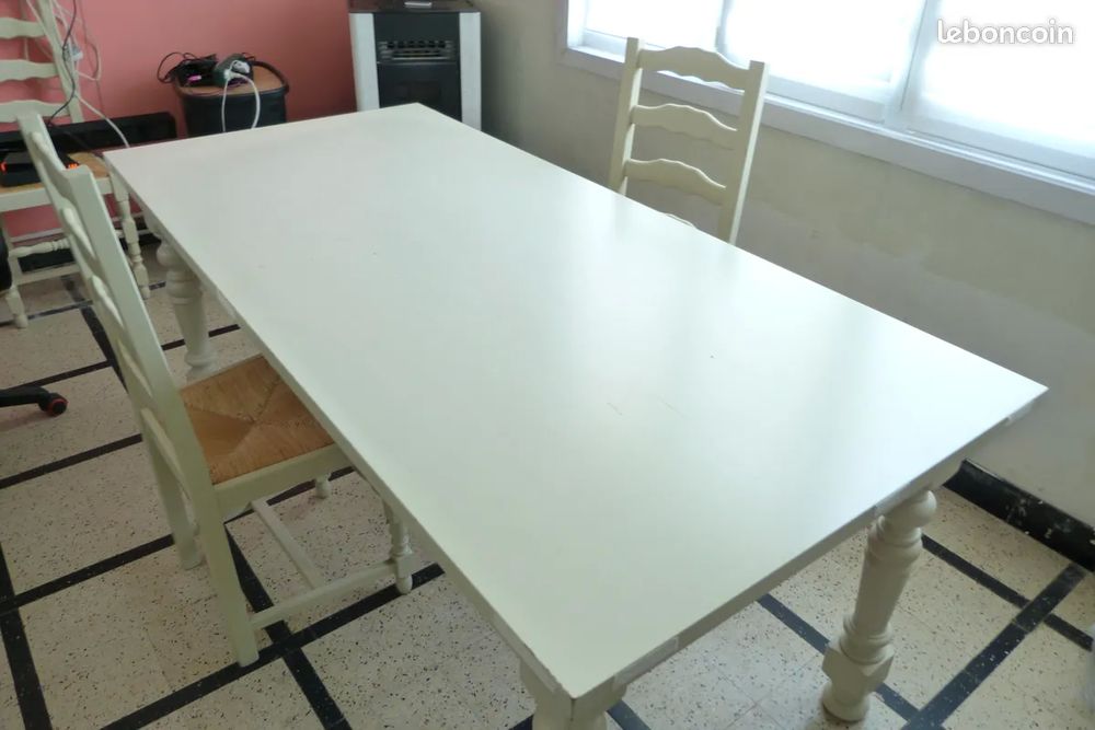 Table salle a manger 120 Houdain (62)