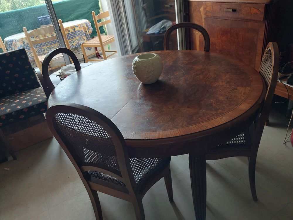 Table de salle � manger en Marqueterie avec 4. Chaises 1500 Antibes (06)