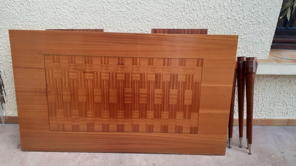 Table de salle � manger d�mont�e 
50 Saintes (17)