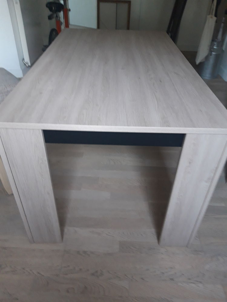 Table salle a manger 120 Pessac (33)