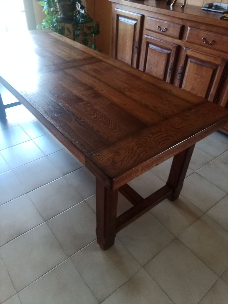 Table salle � manger 150 Hauteville (51)