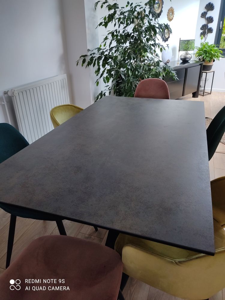 table de salle � manger 350 euros 0 Dizy (51)