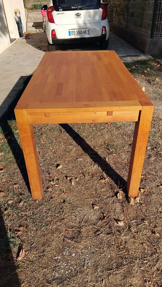 TABLE SALLE A MANGER BOIS 1.60 X 0.80 130 Aspremont (06)