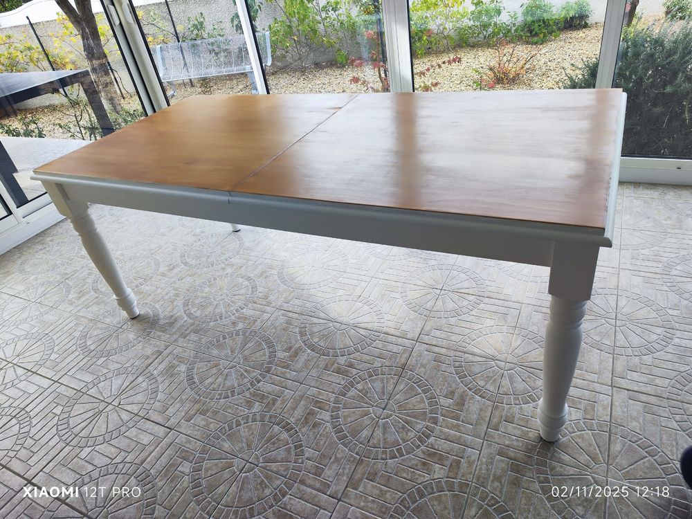 Table de salle � manger 350 Colombiers (34)