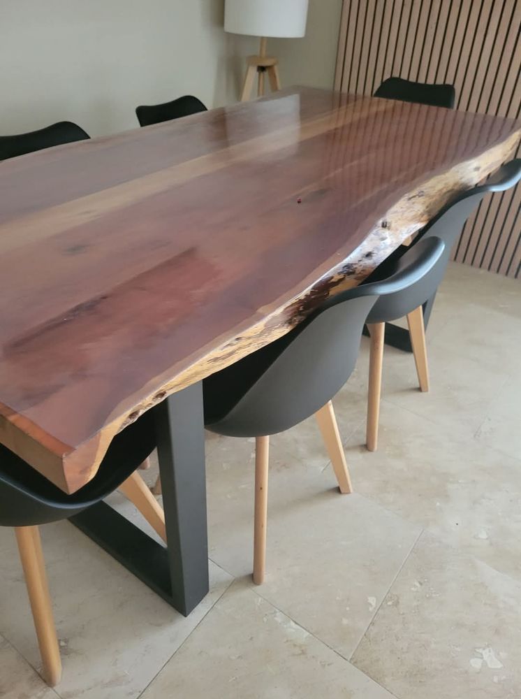 Table salle a manger 300 Carpentras (84)