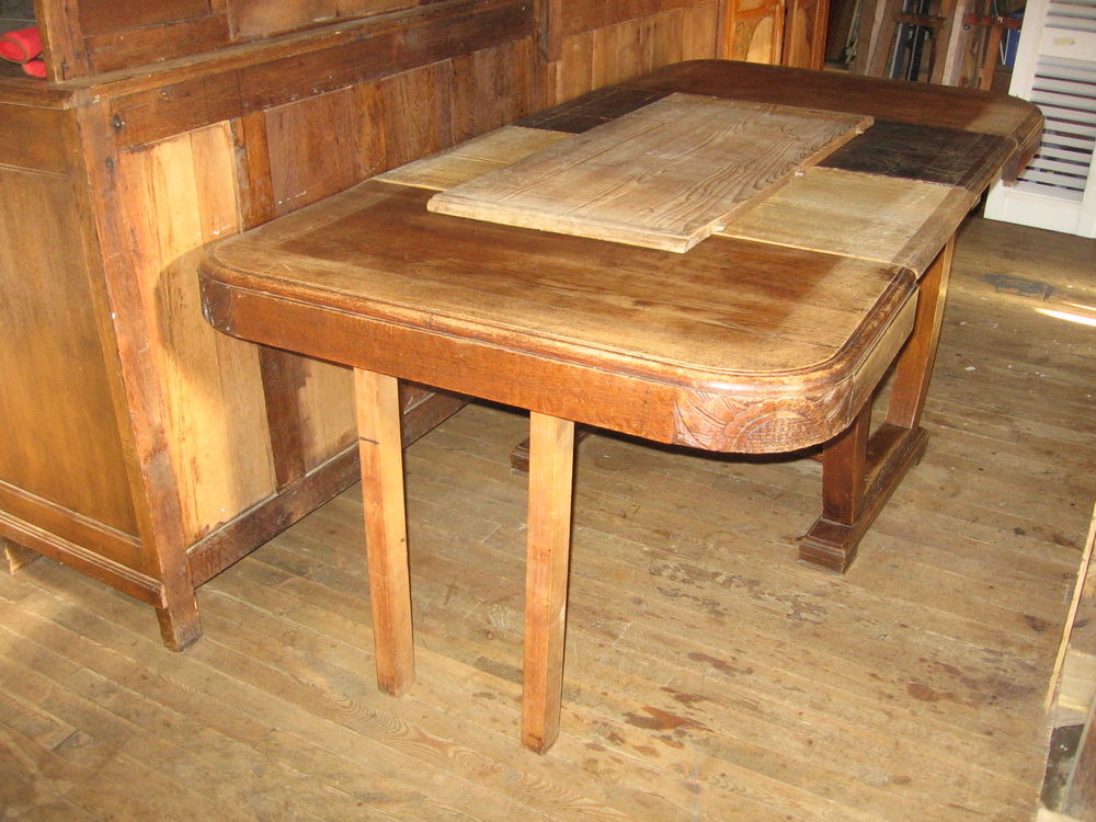 table de salle � manger en ch�ne massif
0 Lacapelle-Barr�s (15)