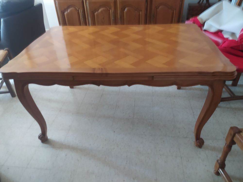 table salle a manger plus vaisselier et chaises 500 Verneuil-sur-Seine (78)