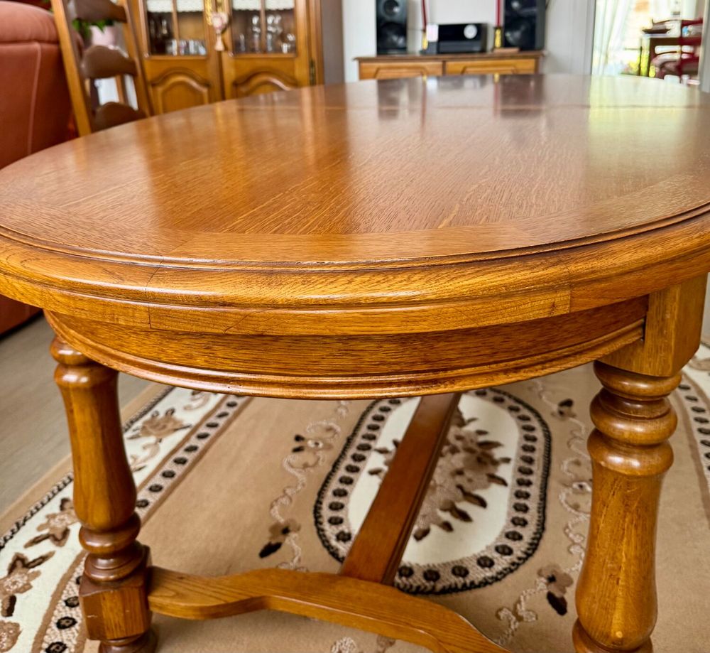 Table de salle � manger & 4 chaises 1200 Gravelines (59)