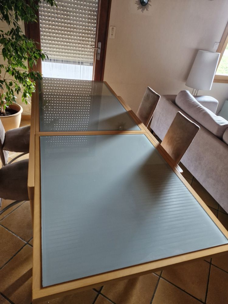 Table salle � manger 140 Saint-Thurial (35)