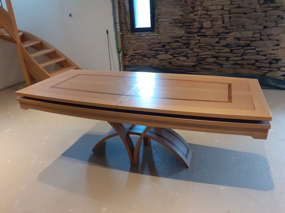 Table salle � manger style contemporain moderne, bois massif 0 Le Vibal (12)