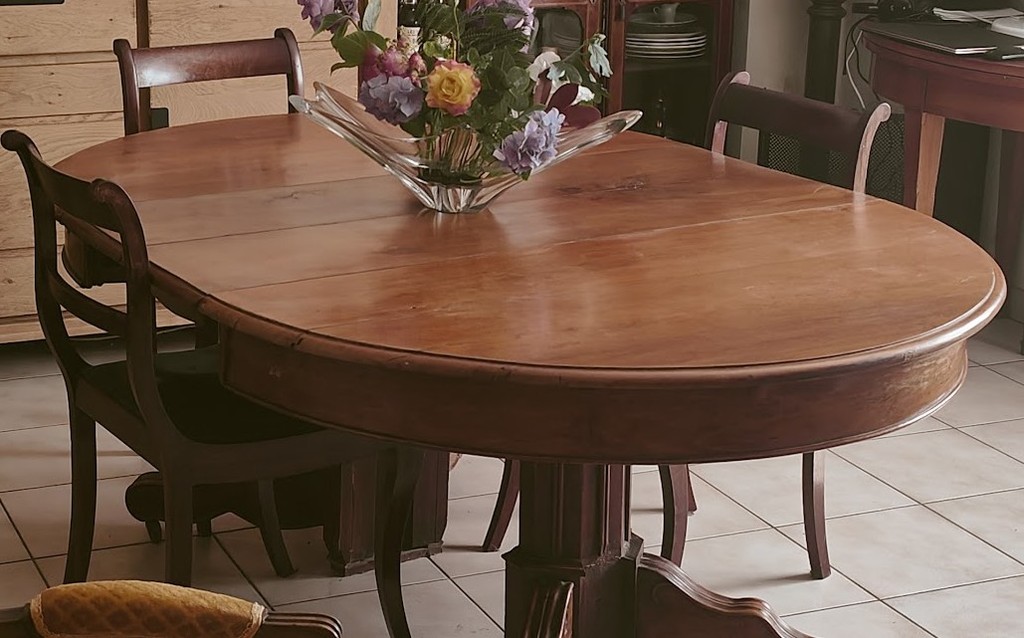 Table de salle � manger bois ronde sans/ovale avec rallonges 0 Pontmain (53)