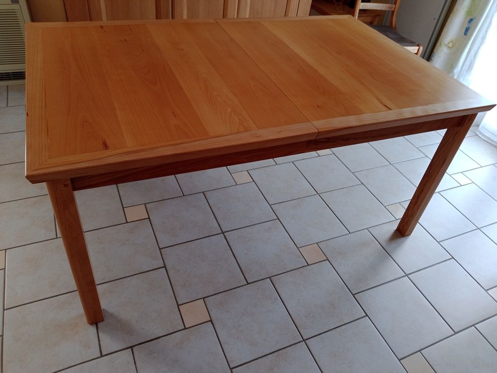 table salle � manger 500 Ollioules (83)