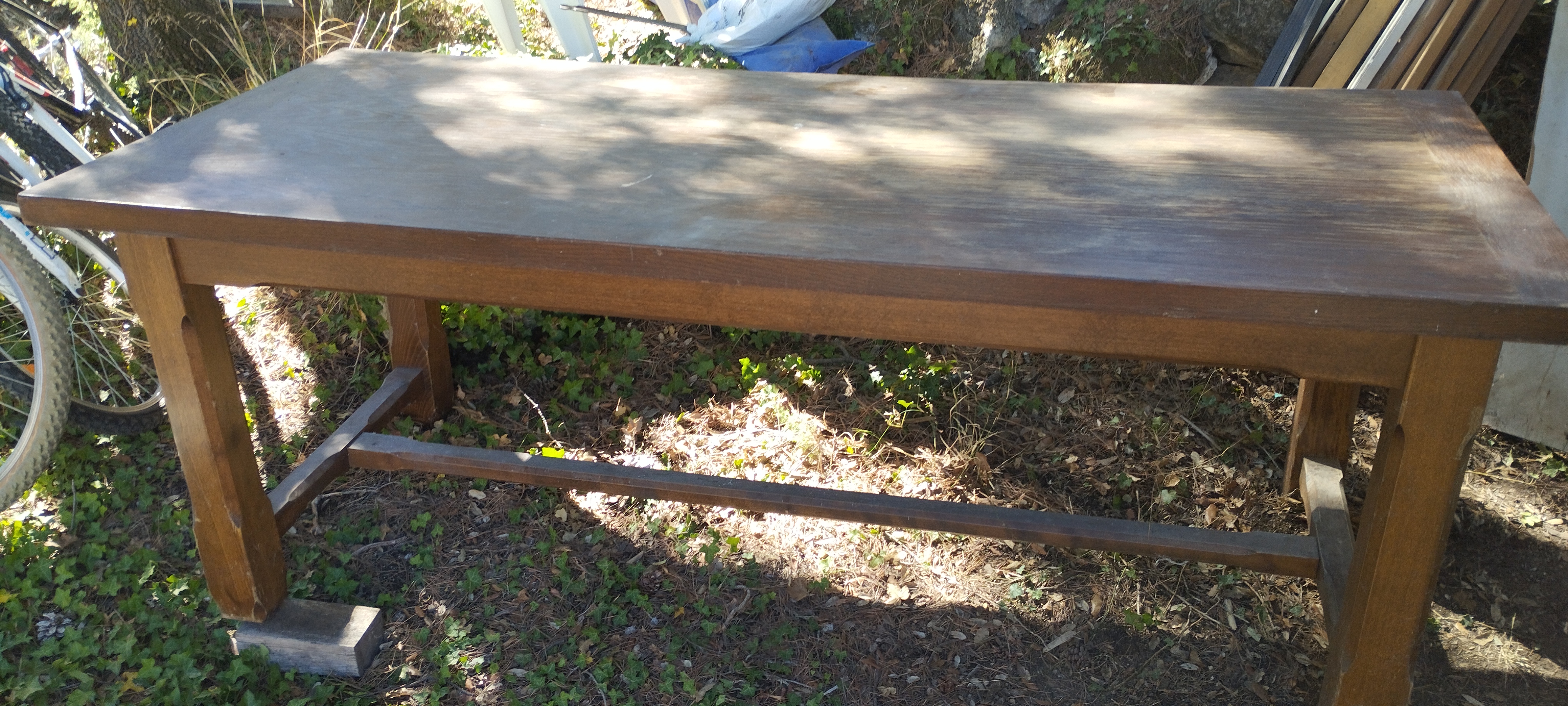 Table salle de s�jour. 80 Istres (13)