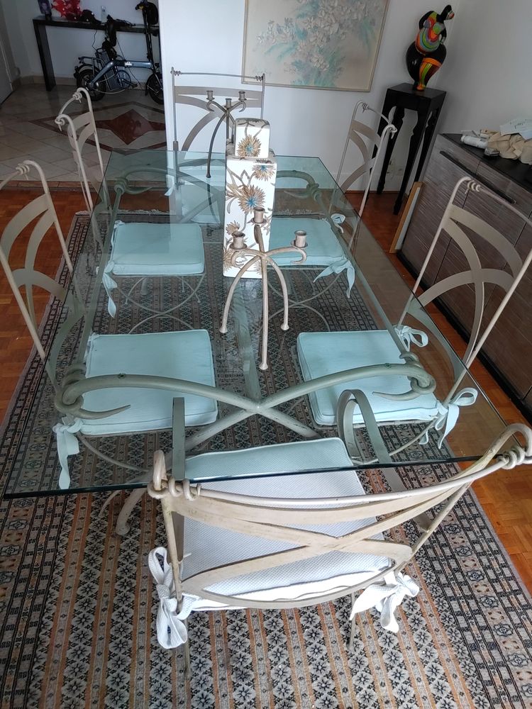 Table de Salles a manger verre et fer Poli 1500 Paris 16 (75)