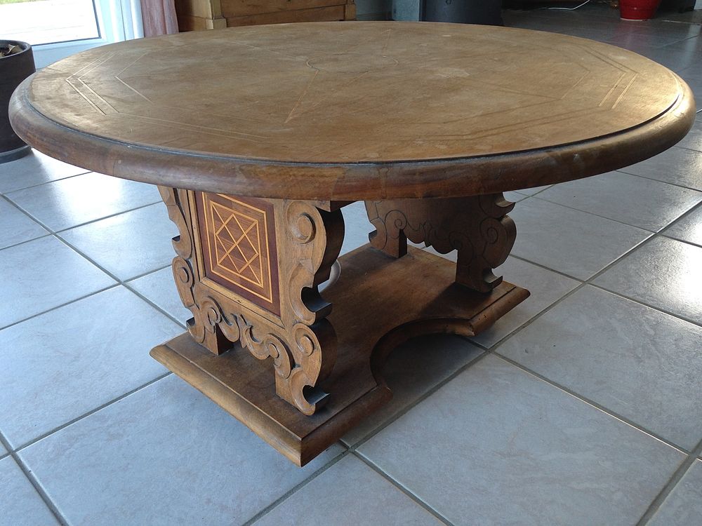 TABLE de SALON avec PIEDS MARQUETES 60 Pertuis (84)