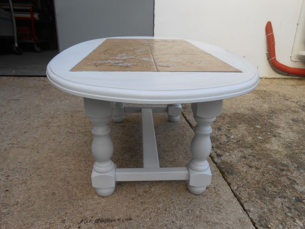 TABLE DE SALON BOIS ET FAIENCE 20 Gurgy (89)
