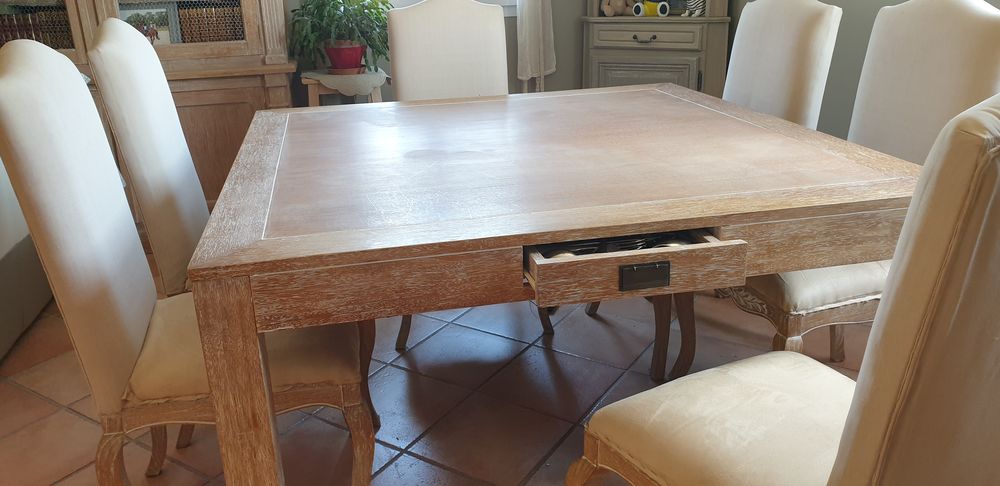 table de salon carrée 1.40mX1.40m 200 Saint-André-d'Olérargues (30)