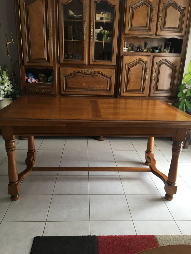 Table salon + Chaises h�tre
230 Moissy-Cramayel (77)