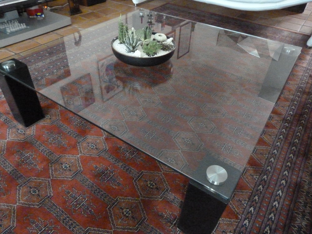 TABLE DE SALON DESIGN EN VERRE 150 Pornic (44)