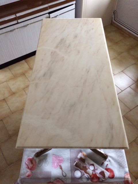 TABLE de SALON dessus  MARBRE.. 100 Jeanm�nil (88)