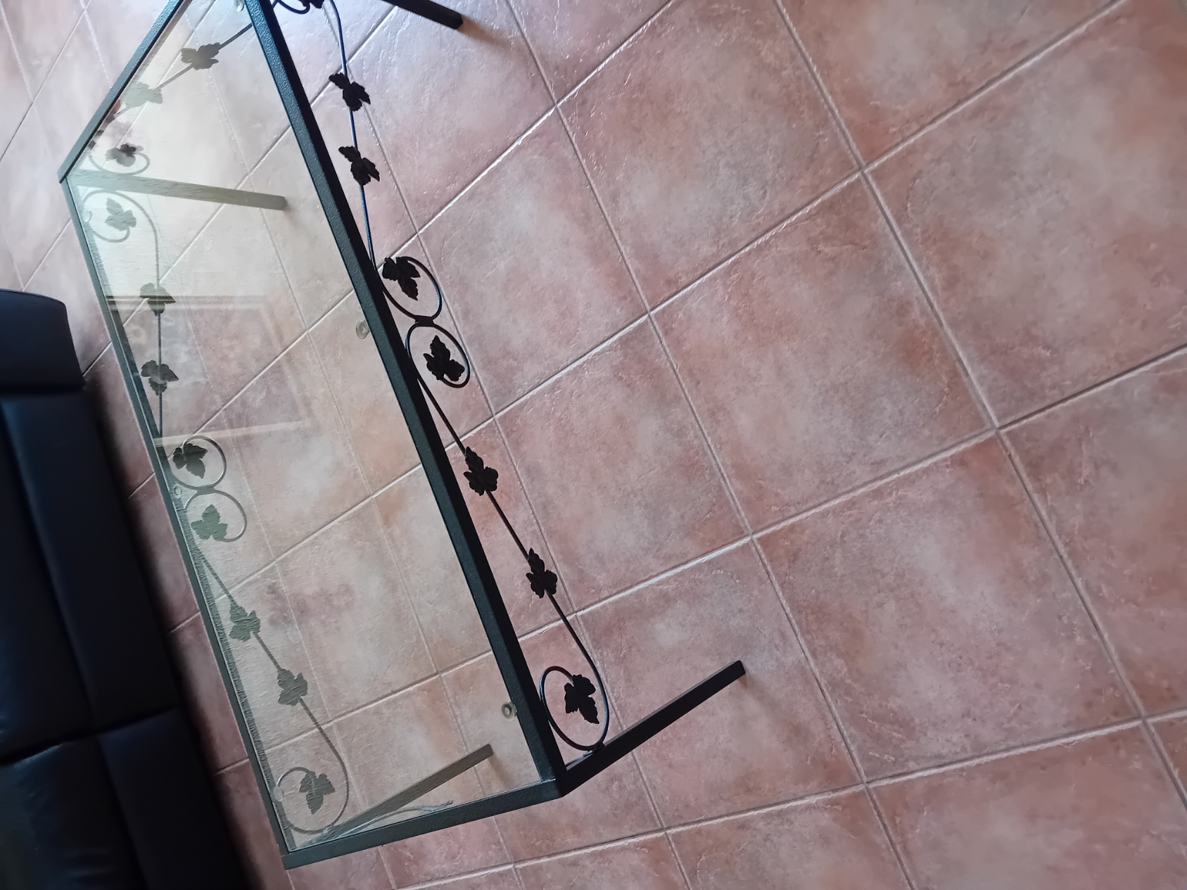 TABLE DE SALON EN FER FORGE ET EN VERRE 30� 30 St Mitre (13)