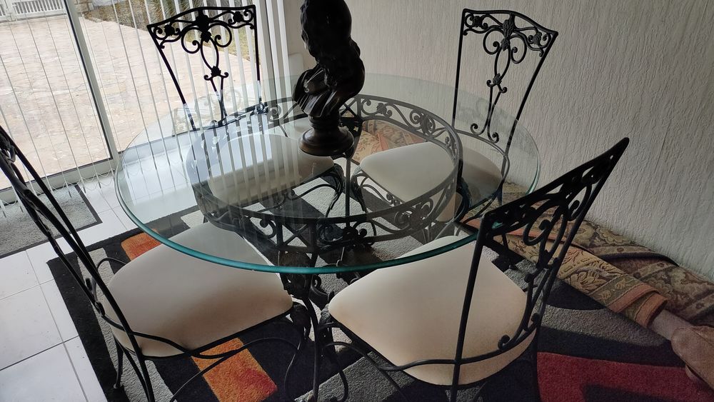 table salon de 120 fer forg� 0 Villiers-en-Lieu (52)