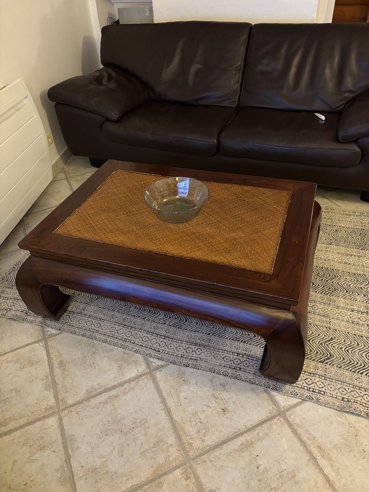 Table salon fumeur opium 90 Toulaud (07)