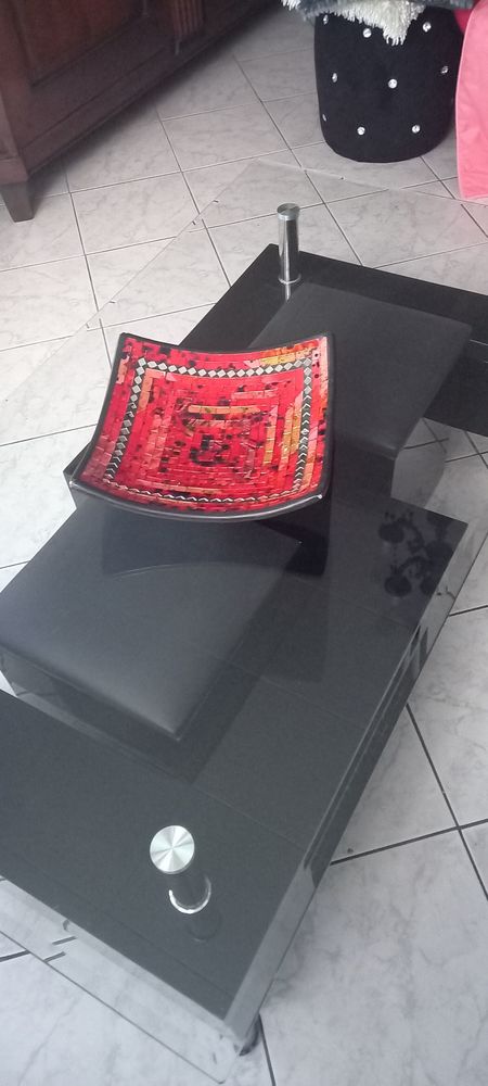 Table de salon laqu� noir dessus en verre 40 Vand�uvre-l�s-Nancy (54)